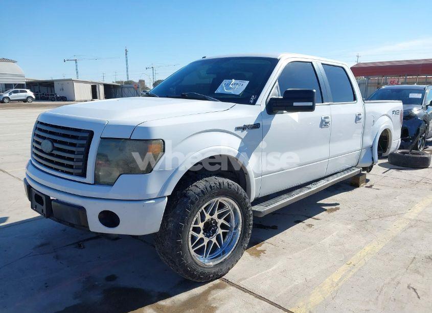 Photo 2 of 2010 Ford F-150 FX2 SPORT/HARLEY-DAVIDSON/KING RANCH/LARIAT/PLATINUM/XL/XLT (VIN 1FTFW1CV1AKE15016)