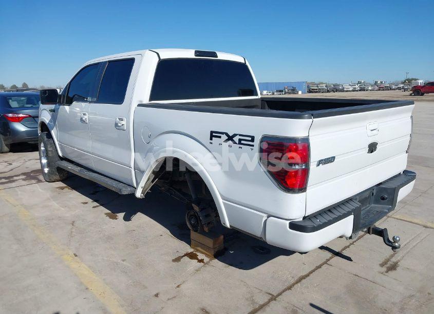 Photo 3 of 2010 Ford F-150 FX2 SPORT/HARLEY-DAVIDSON/KING RANCH/LARIAT/PLATINUM/XL/XLT (VIN 1FTFW1CV1AKE15016)