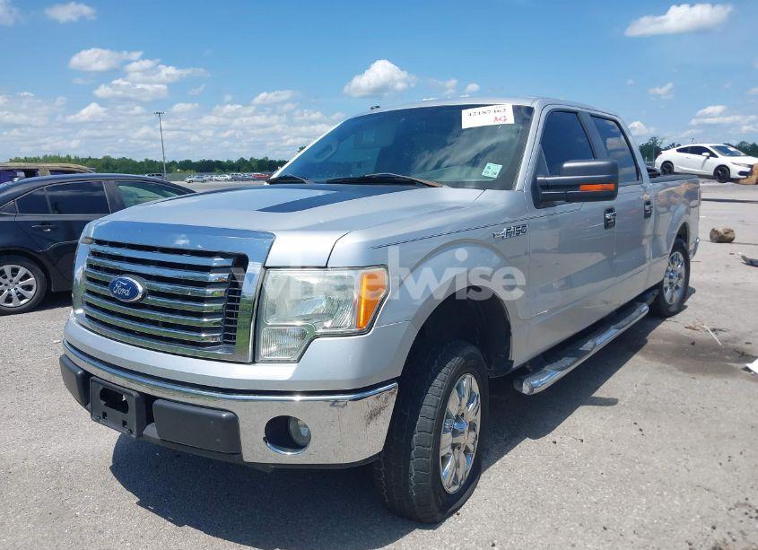 Photo 2 of 2010 Ford F-150 FX2 SPORT/HARLEY-DAVIDSON/KING RANCH/LARIAT/PLATINUM/XL/XLT (VIN 1FTFW1CV2AFA97948)