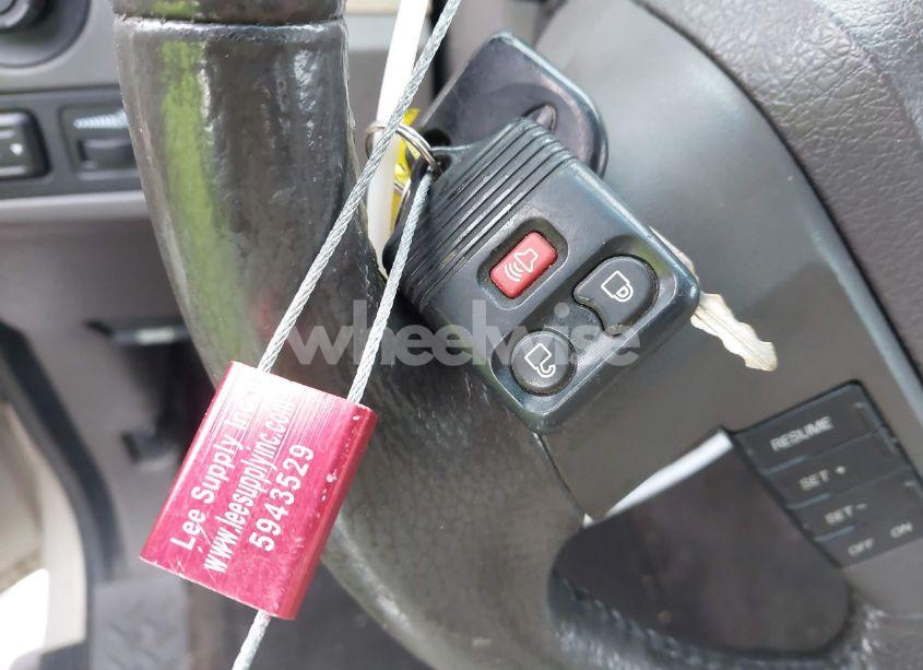 Photo 11 of 2010 Ford F-150 FX2 SPORT/HARLEY-DAVIDSON/KING RANCH/LARIAT/PLATINUM/XL/XLT (VIN 1FTFW1CV4AFD86538)