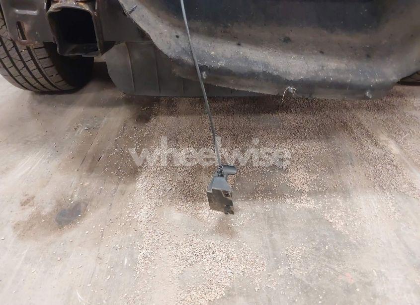 Photo 12 of 2010 Ford F-150 FX2 SPORT/HARLEY-DAVIDSON/KING RANCH/LARIAT/PLATINUM/XL/XLT (VIN 1FTFW1CV4AKA38164)