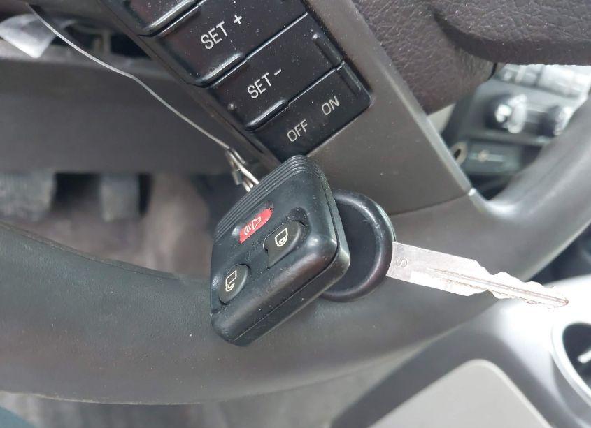 Photo 11 of 2010 Ford F-150 FX2 SPORT/HARLEY-DAVIDSON/KING RANCH/LARIAT/PLATINUM/XL/XLT (VIN 1FTFW1CV4AKA57619)