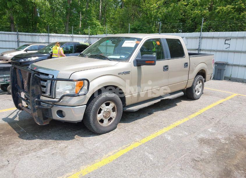 Photo 2 of 2010 Ford F-150 FX2 SPORT/HARLEY-DAVIDSON/KING RANCH/LARIAT/PLATINUM/XL/XLT (VIN 1FTFW1CV5AKC18091)