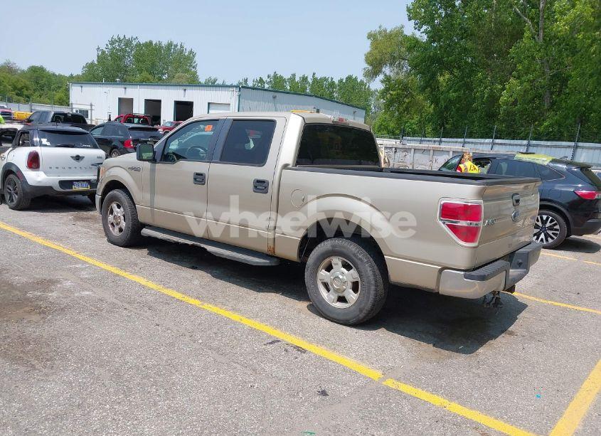 Photo 3 of 2010 Ford F-150 FX2 SPORT/HARLEY-DAVIDSON/KING RANCH/LARIAT/PLATINUM/XL/XLT (VIN 1FTFW1CV5AKC18091)