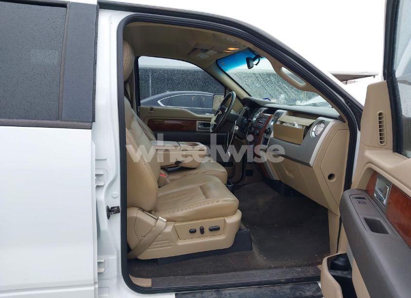 Photo 5 of 2010 Ford F-150 FX2 SPORT/HARLEY-DAVIDSON/KING RANCH/LARIAT/PLATINUM/XL/XLT (VIN 1FTFW1CV6AFB62171)