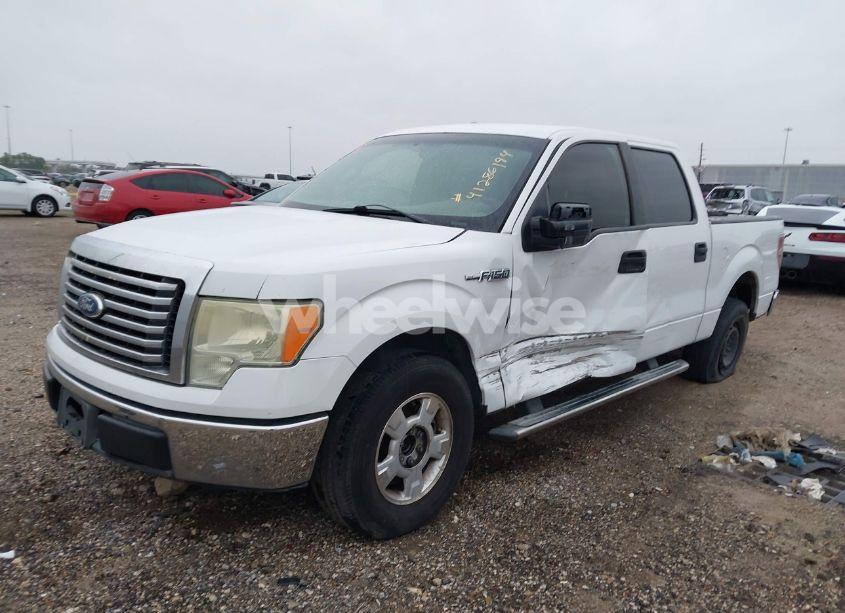 Photo 2 of 2010 Ford F-150 XLT (VIN 1FTFW1CV6AFC72007)