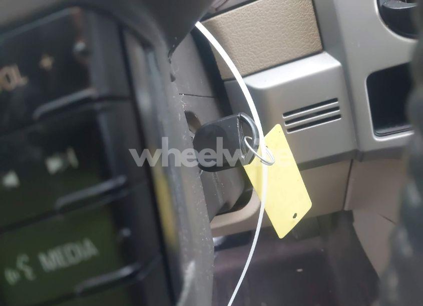 Photo 11 of 2010 Ford F-150 FX2 SPORT/HARLEY-DAVIDSON/KING RANCH/LARIAT/PLATINUM/XL/XLT (VIN 1FTFW1CV6AFD29595)