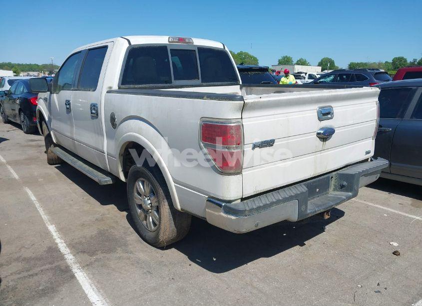 Photo 3 of 2010 Ford F-150 LARIAT (VIN 1FTFW1CV7AFB08801)
