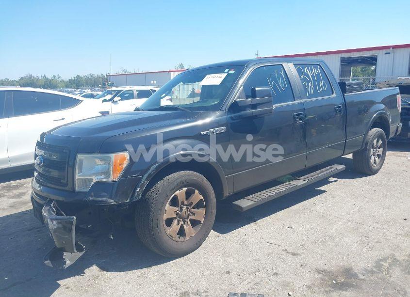 Photo 2 of 2010 Ford F-150 FX2 SPORT/HARLEY-DAVIDSON/KING RANCH/LARIAT/PLATINUM/XL/XLT (VIN 1FTFW1CV7AKE52944)