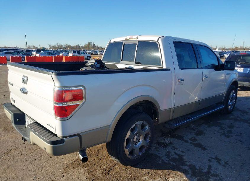 Photo 4 of 2010 Ford F-150 FX2 SPORT/HARLEY-DAVIDSON/KING RANCH/LARIAT/PLATINUM/XL/XLT (VIN 1FTFW1CV9AFC27837)