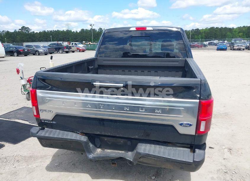Photo 16 of 2018 Ford F-150 PLATINUM (VIN 1FTFW1E12JFD70459)