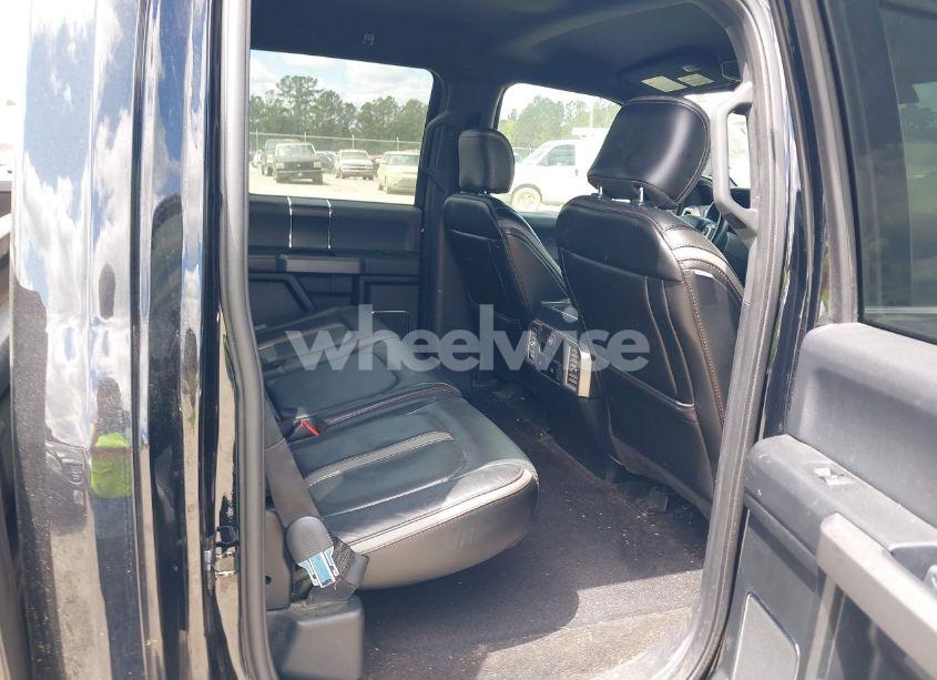 Photo 8 of 2018 Ford F-150 PLATINUM (VIN 1FTFW1E12JFD70459)