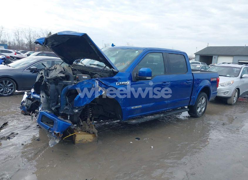 Photo 2 of 2018 Ford F-150 LARIAT (VIN 1FTFW1E13JFD82409)