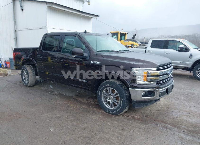 2019 Ford F-150 LARIAT (VIN 1FTFW1E13KFC63843) main photo