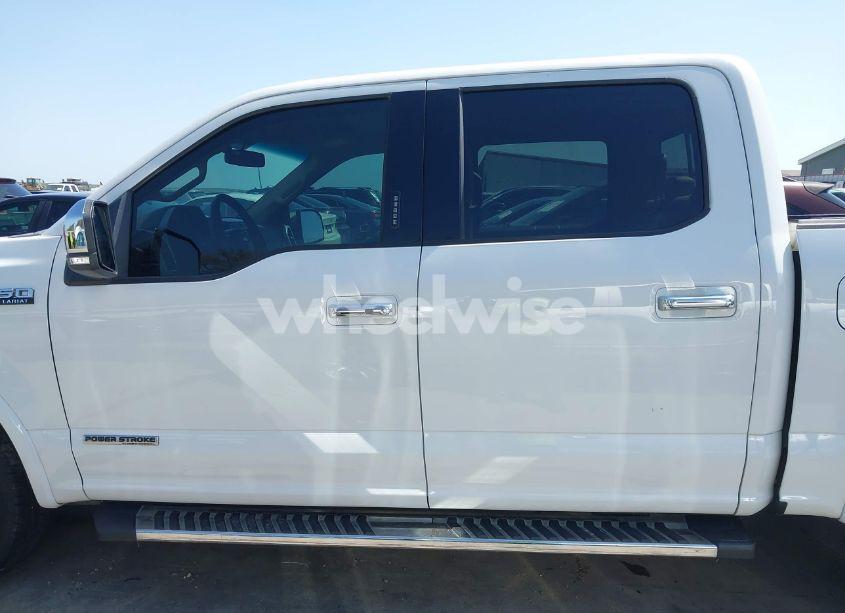 Photo 15 of 2018 Ford F-150 LARIAT (VIN 1FTFW1E14JFE46327)