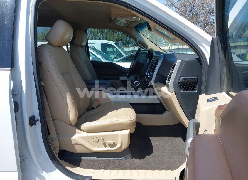 Photo 5 of 2018 Ford F-150 LARIAT (VIN 1FTFW1E14JFE46327)