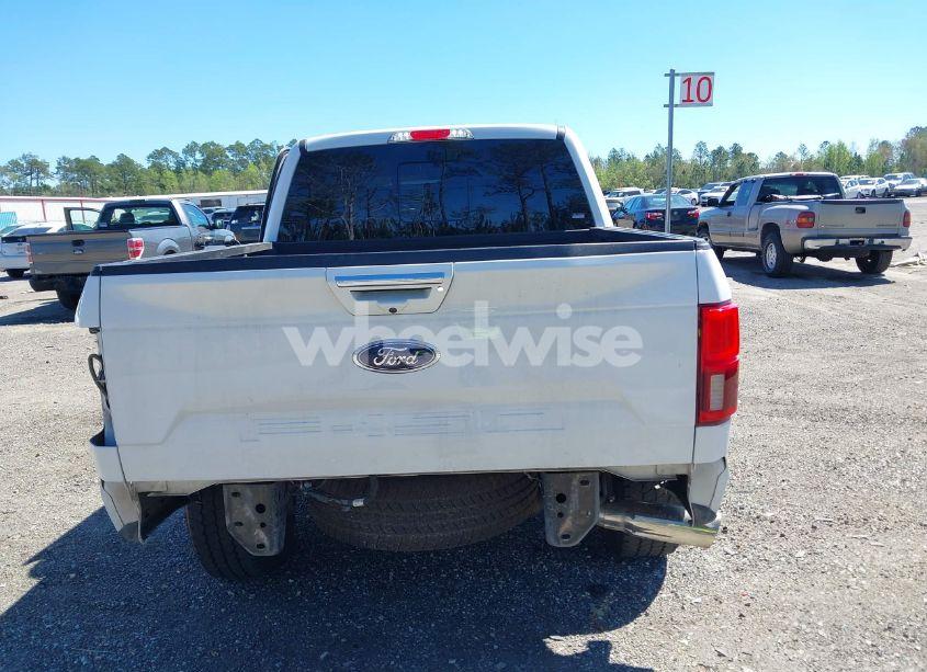 Photo 16 of 2019 Ford F-150 LARIAT (VIN 1FTFW1E14KFA79818)
