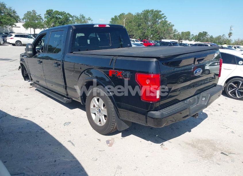 Photo 3 of 2019 Ford F-150 LARIAT (VIN 1FTFW1E14KFC69098)