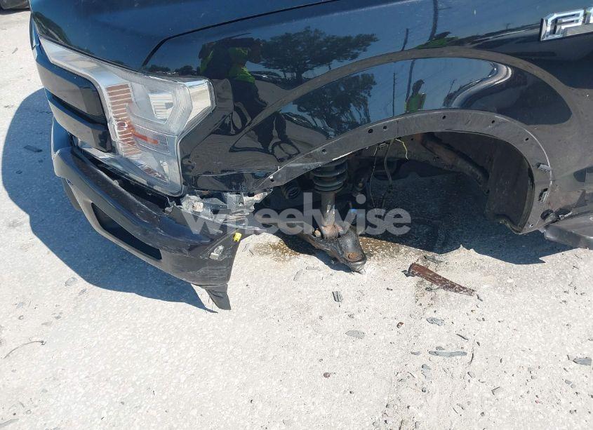 Photo 6 of 2019 Ford F-150 LARIAT (VIN 1FTFW1E14KFC69098)