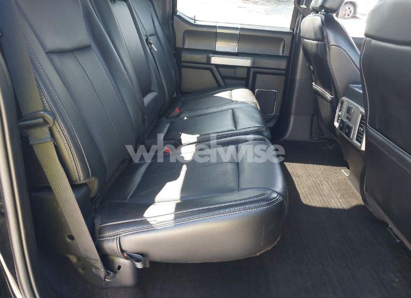 Photo 8 of 2019 Ford F-150 LARIAT (VIN 1FTFW1E14KFC69098)