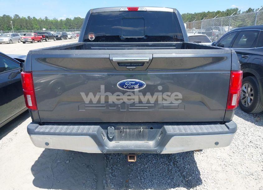 Photo 16 of 2018 Ford F-150 LARIAT (VIN 1FTFW1E15JFD73162)