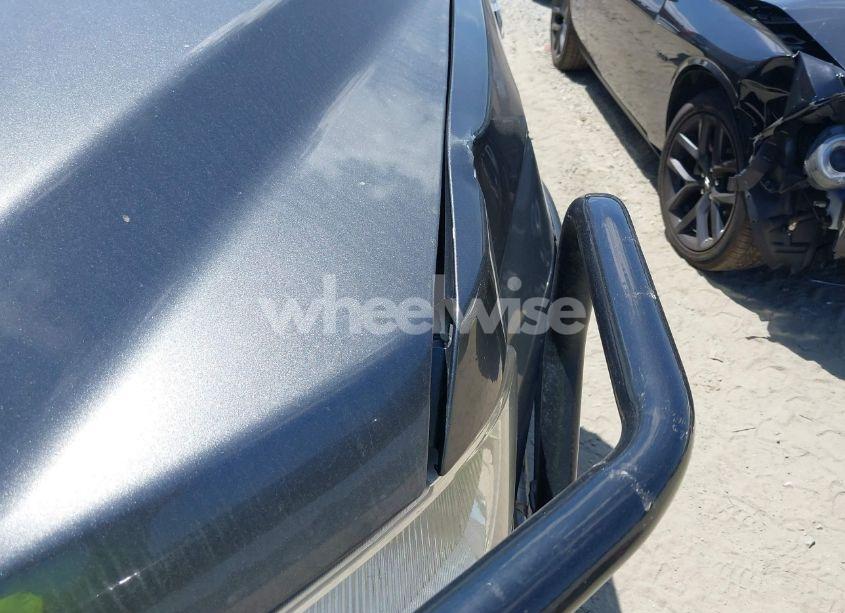 Photo 6 of 2018 Ford F-150 LARIAT (VIN 1FTFW1E15JFD73162)