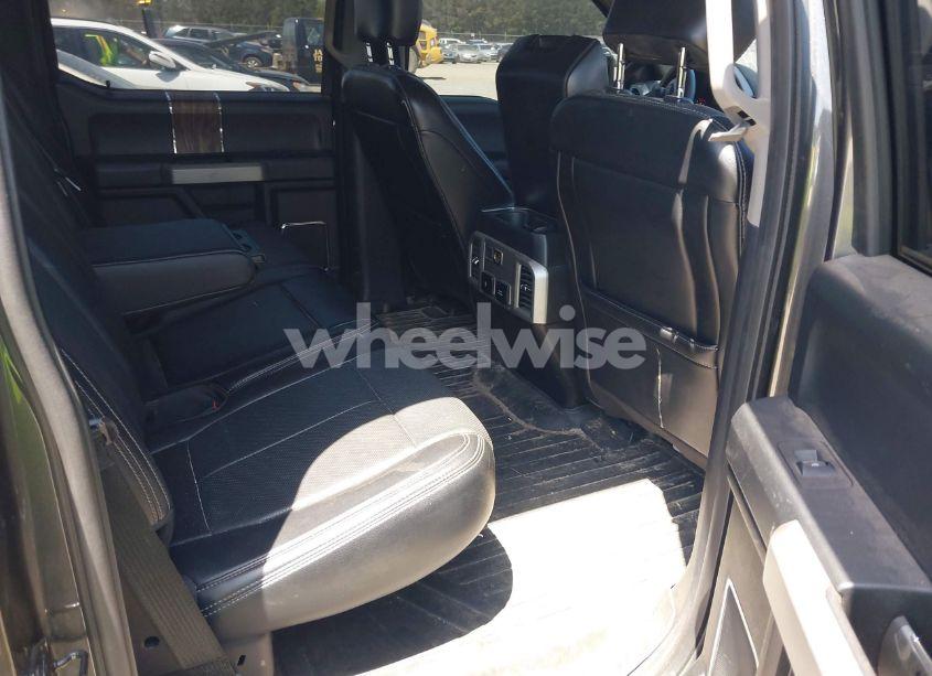 Photo 8 of 2018 Ford F-150 LARIAT (VIN 1FTFW1E15JFD73162)