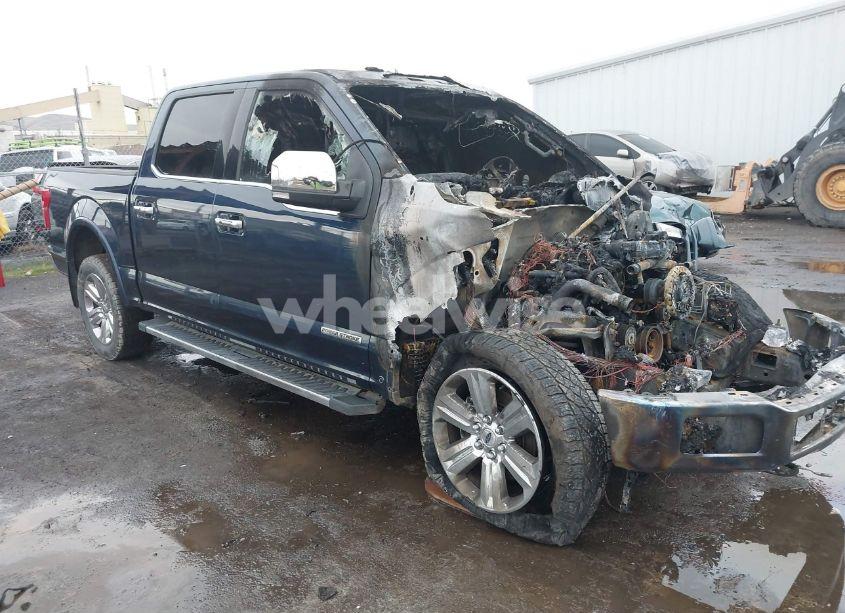 2018 Ford F-150 LARIAT (VIN 1FTFW1E15JFD90723) main photo