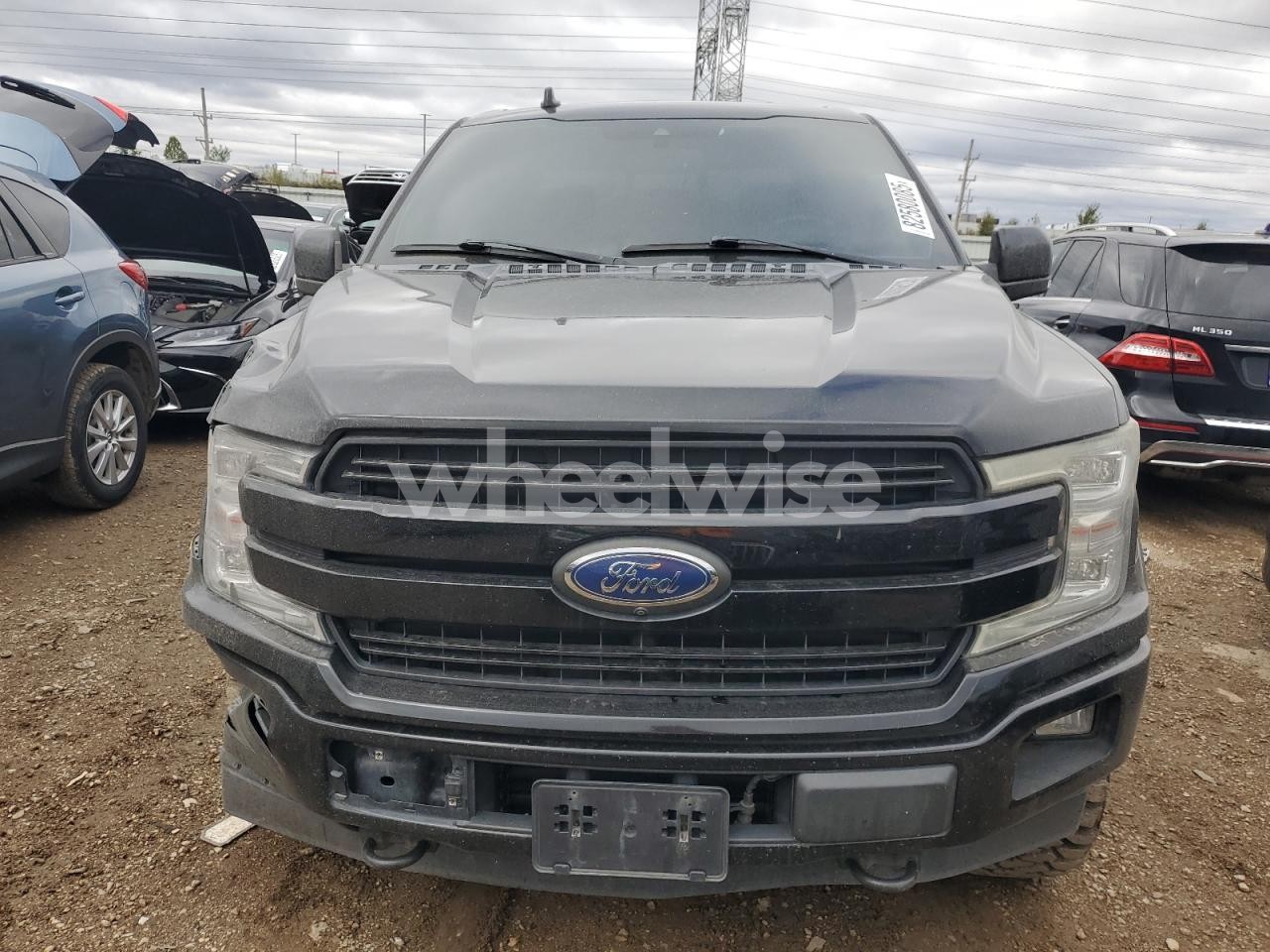 Photo 5 of 2018 FORD F150 SUPERCREW (VIN 1FTFW1E17JFD37540)
