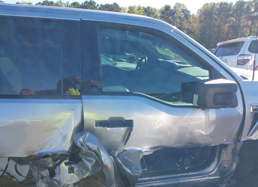 Photo 5 of 2021 Ford F-150 XLT (VIN 1FTFW1E18MFC01387)