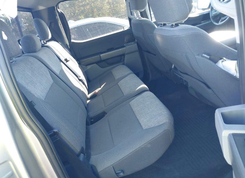 Photo 8 of 2021 Ford F-150 XLT (VIN 1FTFW1E18MFC01387)