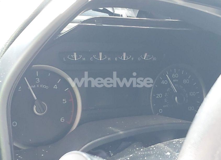 Photo 14 of 2018 Ford F-150 XLT (VIN 1FTFW1E1XJFD64036)