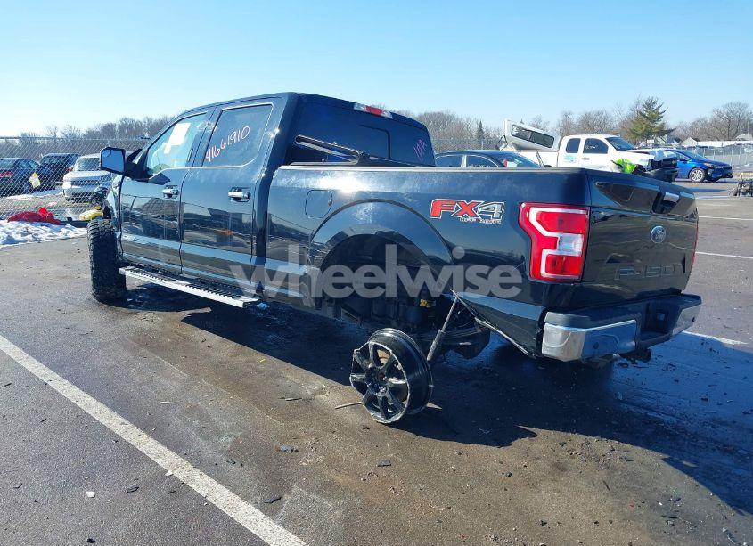 Photo 3 of 2018 Ford F-150 XLT (VIN 1FTFW1E1XJFD64036)