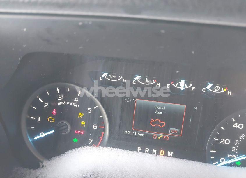 Photo 15 of 2019 Ford F-150 XLT (VIN 1FTFW1E40KFD30151)