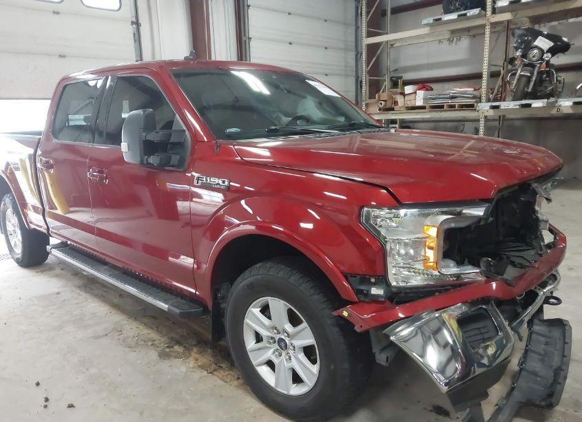 2019 Ford F-150 LARIAT (VIN 1FTFW1E42KKE00871) main photo