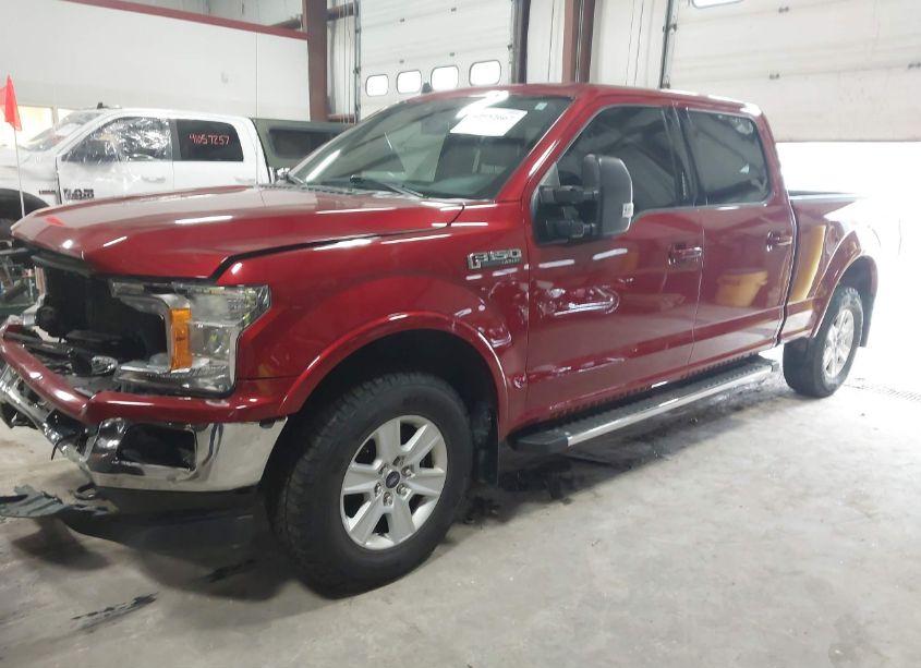 Photo 2 of 2019 Ford F-150 LARIAT (VIN 1FTFW1E42KKE00871)