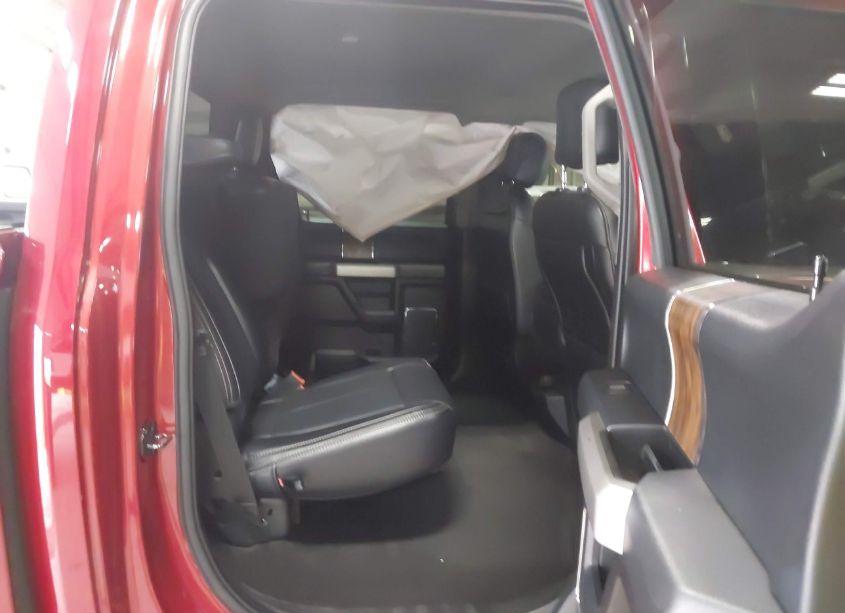 Photo 8 of 2019 Ford F-150 LARIAT (VIN 1FTFW1E42KKE00871)