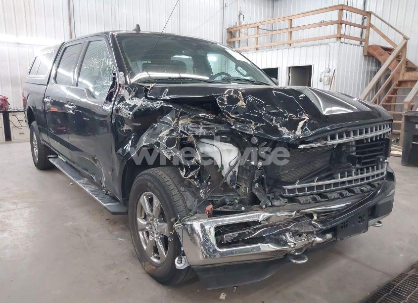 2020 Ford F-150 XLT (VIN 1FTFW1E43LKE95569) main photo