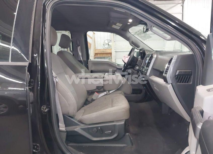 Photo 5 of 2020 Ford F-150 XLT (VIN 1FTFW1E43LKE95569)