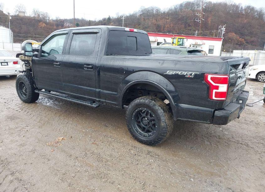 Photo 3 of 2019 Ford F-150 XLT (VIN 1FTFW1E45KFC43216)