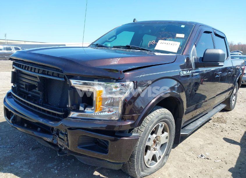 Photo 2 of 2019 Ford F-150 XLT (VIN 1FTFW1E45KFD12387)