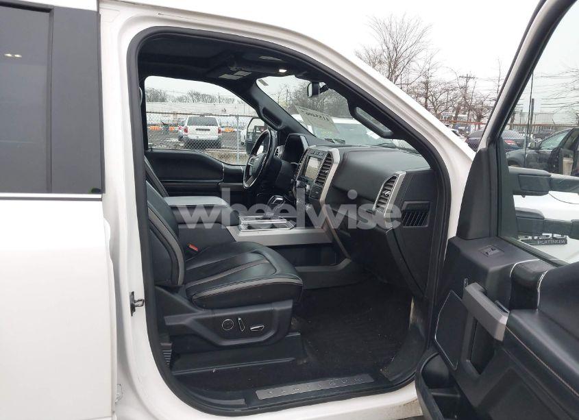 Photo 5 of 2019 Ford F-150 PLATINUM (VIN 1FTFW1E48KFA49070)