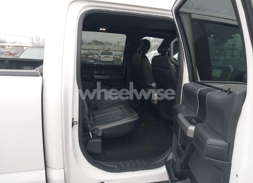 Photo 8 of 2019 Ford F-150 PLATINUM (VIN 1FTFW1E48KFA49070)