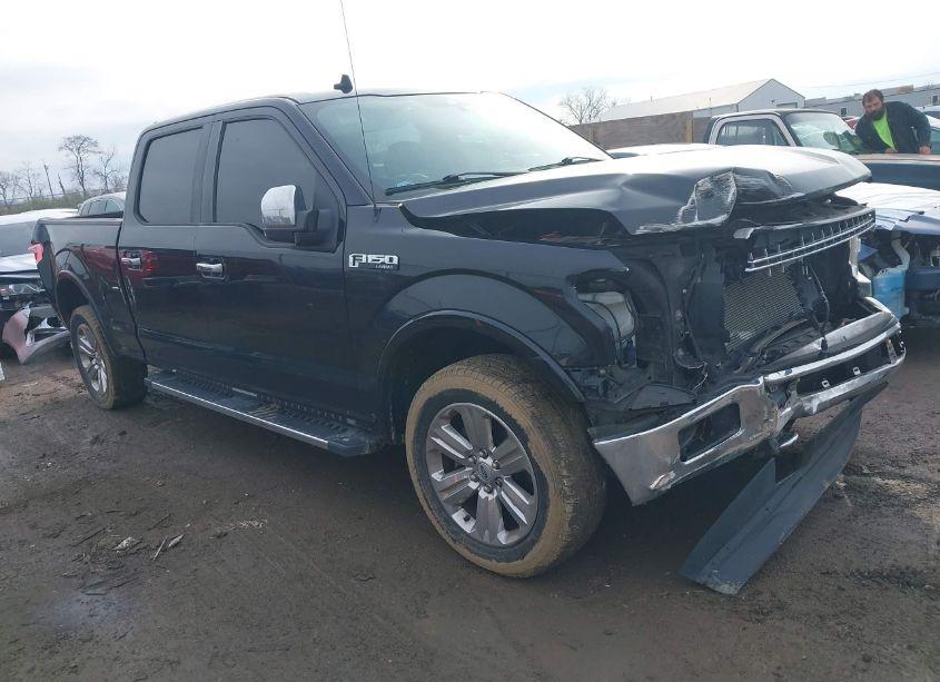 2019 Ford F-150 LARIAT (VIN 1FTFW1E4XKKC66269) main photo