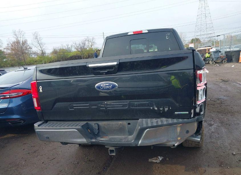 Photo 16 of 2019 Ford F-150 LARIAT (VIN 1FTFW1E4XKKC66269)