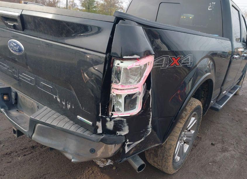 Photo 17 of 2019 Ford F-150 LARIAT (VIN 1FTFW1E4XKKC66269)