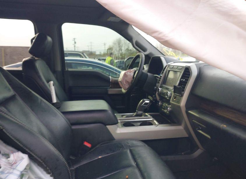 Photo 5 of 2019 Ford F-150 LARIAT (VIN 1FTFW1E4XKKC66269)