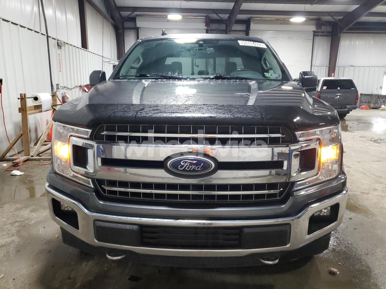 Photo 5 of 2019 FORD F150 SUPERCREW (VIN 1FTFW1E50KFA32496)