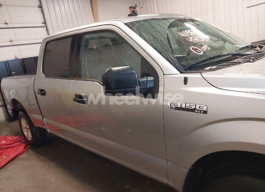 Photo 13 of 2020 Ford F-150 XLT (VIN 1FTFW1E50LFA00553)