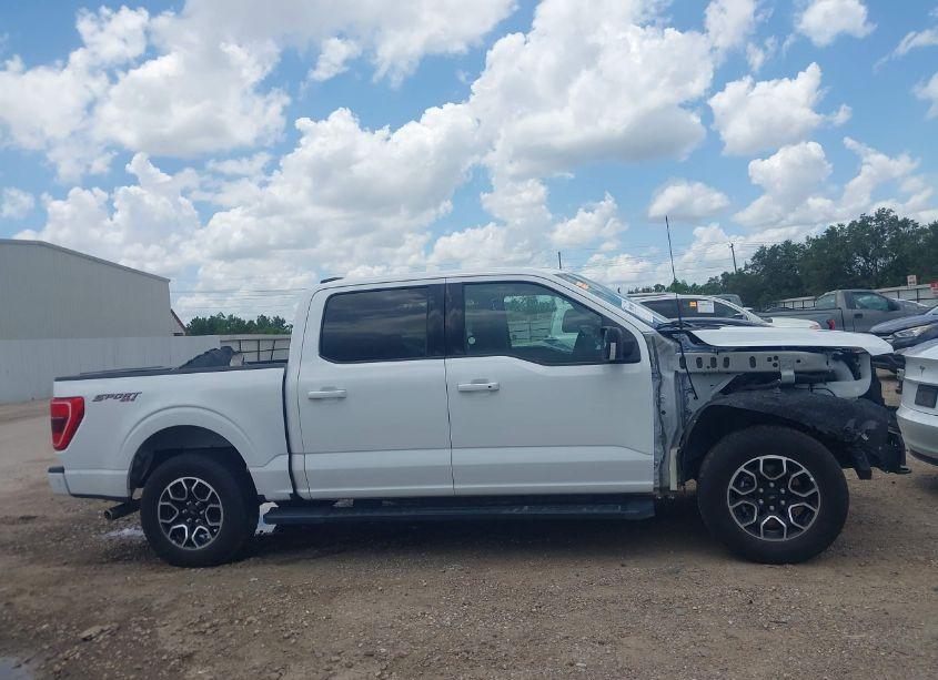 Photo 13 of 2023 Ford F-150 XLT (VIN 1FTFW1E50PFB57327)